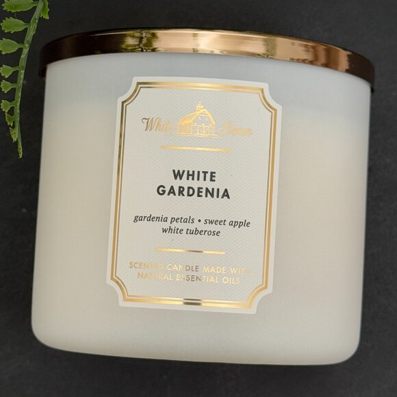 BBW White Gardenia White Barn Bath & Body Works 3 Wick Candle - Picture 5 of 10